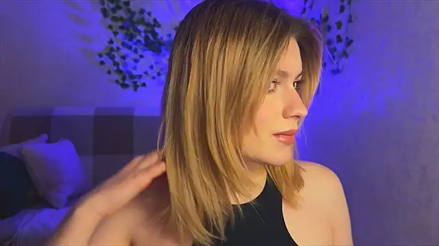 Snapshot of rinamandarina chatting on February 2026 05:24:01 PM rinamandarina online show from February 2026 05:24:01 PM