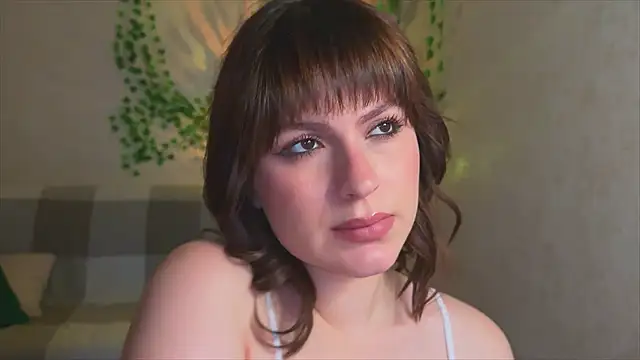 Snapshot of rinamandarina chatting on March 2026 05:18:02 PM rinamandarina online show from March 2026 05:18:02 PM