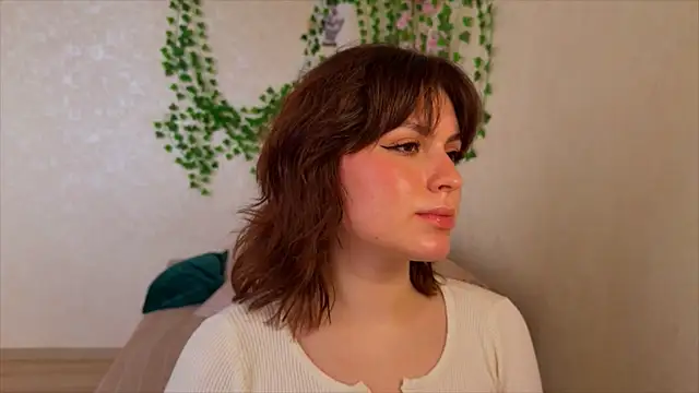 Snapshot of rinamandarina chatting on May 2026 04:13:01 PM rinamandarina online show from May 2026 04:13:01 PM