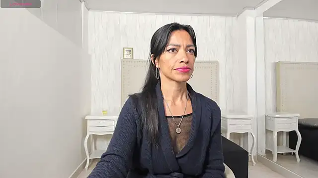 FernandaAvilax online show from April 2026 05:19:01 AM