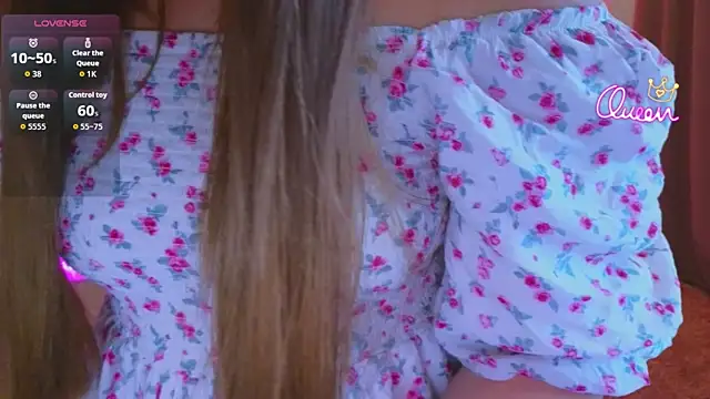 Milana Monroe online show from July 2026 05:29:02 PM