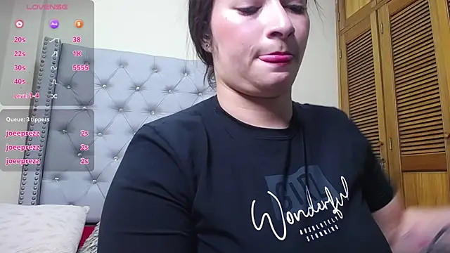 skarlett  36 online show from May 2026 02:47:02 PM
