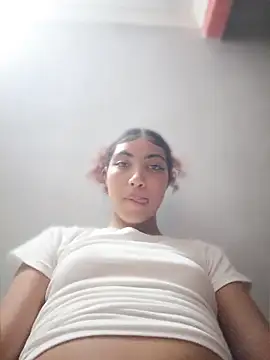 Snapshot of MeMore_44 chatting on March 2026 05:45:01 AM MeMore 44 online show from March 2026 05:45:01 AM