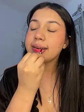 scarleth marquezz online show from May 2026 03:15:01 AM