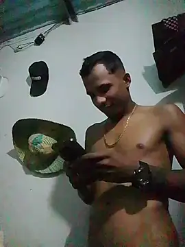 blackhot22c online show from June 2026 06:32:02 PM