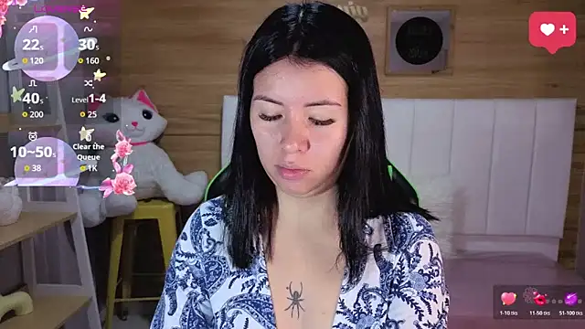 Kylia a online show from May 2026 08:05:02 PM