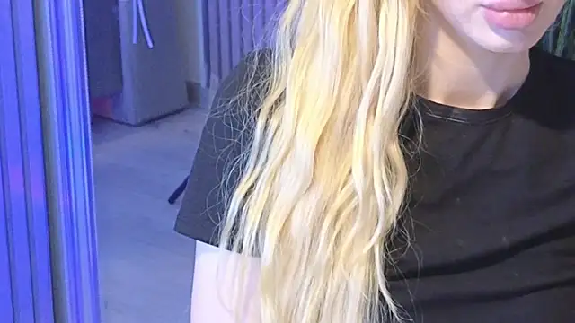 KarmaArms online show from May 2026 01:13:01 AM