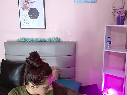 Snapshot of carlitasmirtrs707 chatting on March 2026 03:40:01 AM carlitasmirtrs707 online show from March 2026 03:40:01 AM