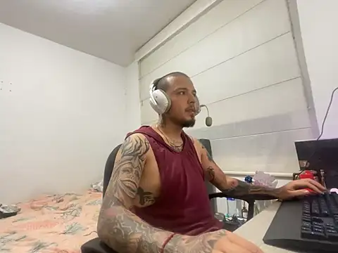 Maximo Garcia17 online show from March 2026 01:53:02 AM