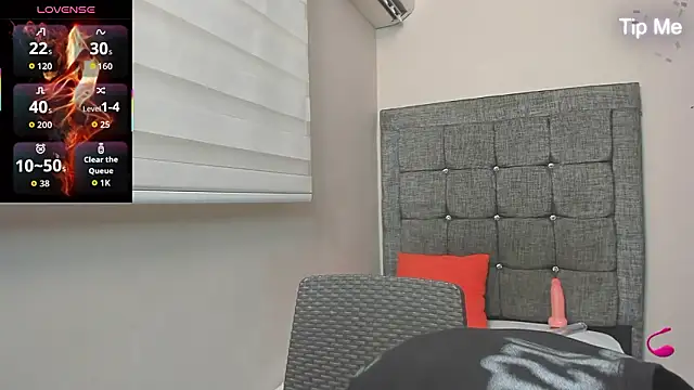 Snapshot of Little_Twink19x chatting on March 2026 07:20:02 PM Little Twink19x online show from March 2026 07:20:02 PM