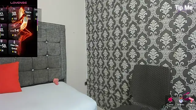 Snapshot of Little_Twink19x chatting on March 2026 07:35:01 PM Little Twink19x online show from March 2026 07:35:01 PM