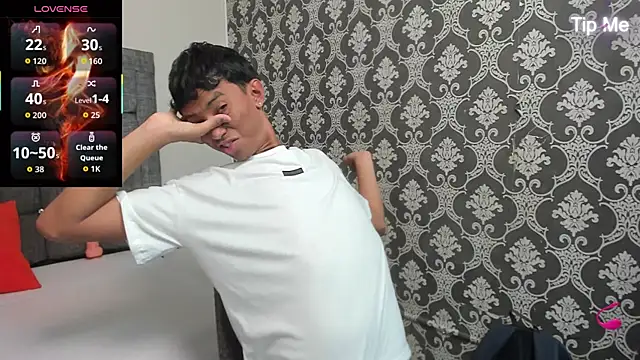 Snapshot of Little_Twink19x chatting on March 2026 07:15:02 PM Little Twink19x online show from March 2026 07:15:02 PM