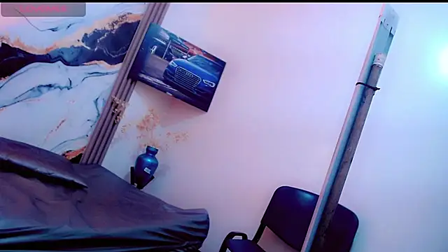 Alondra Wile online show from April 2026 07:29:01 PM