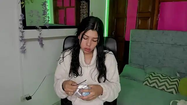 Aysha winxs online show from May 2026 03:24:02 AM