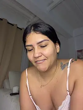 EmiliaVincenzo online show from March 2026 10:30:02 AM