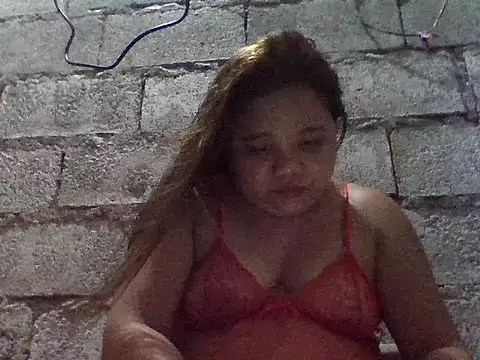 sweetlyn31 online show from June 2026 10:12:02 PM