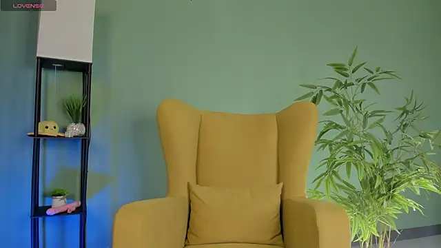 taticamomile online show from March 2026 04:09:01 AM