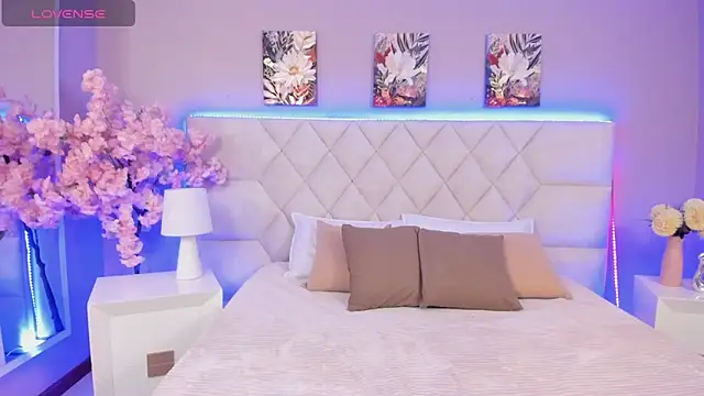 Bianca Monroe  online show from March 2026 07:18:02 PM