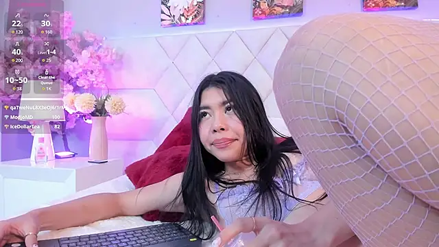 Bianca Monroe  online show from June 2026 08:41:01 AM