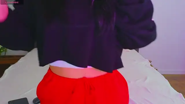 LauraDelightX online show from March 2026 06:41:02 AM