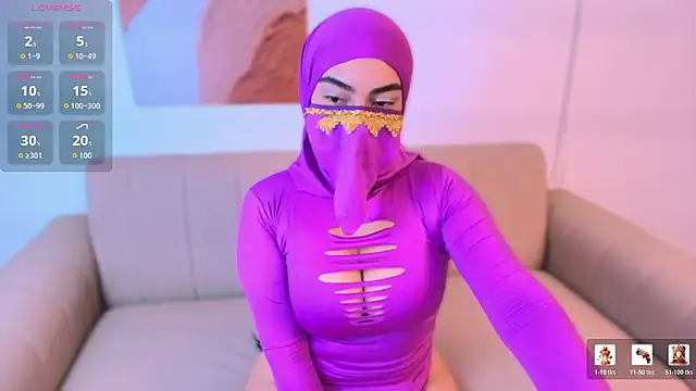 Malika Noor online show from February 2026 02:04:02 PM