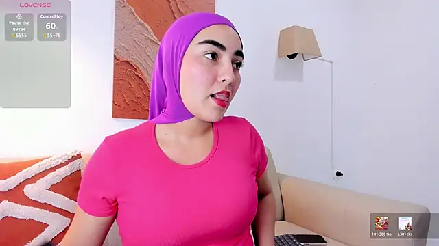 Malika Noor online show from May 2026 02:57:02 PM