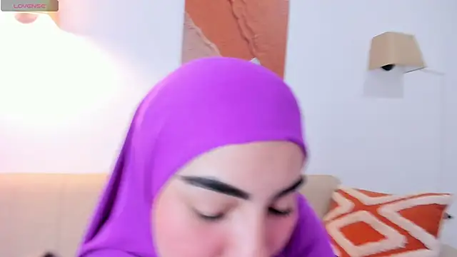 Malika Noor online show from June 2026 02:30:02 PM