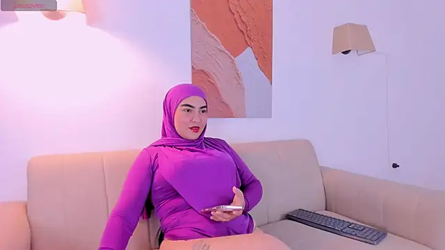 Malika Noor online show from July 2026 02:34:01 PM
