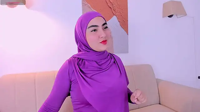 Malika Noor online show from July 2026 03:41:01 PM