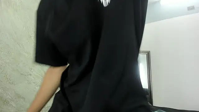 Mick-lollipop online show from May 2026 07:41:01 PM