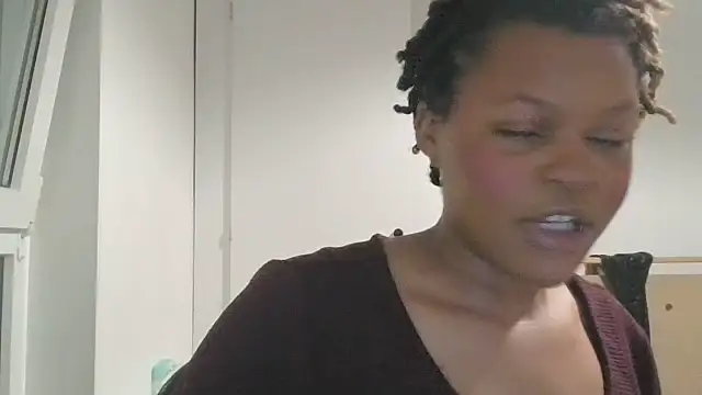 DolliaStarz online show from March 2026 06:26:01 PM