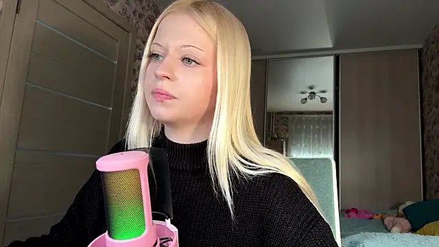 JeneeBIanks online show from March 2026 11:48:02 AM