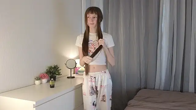 arina waifu online show from April 2026 03:31:02 PM