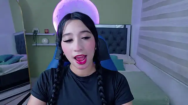 ivvoncute online show from June 2026 02:05:02 AM
