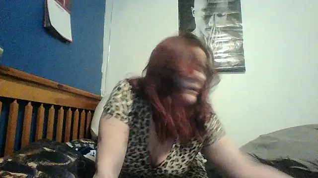 Snapshot of Sexymilf6992 chatting on February 2026 01:47:02 AM Sexymilf6992 online show from February 2026 01:47:02 AM