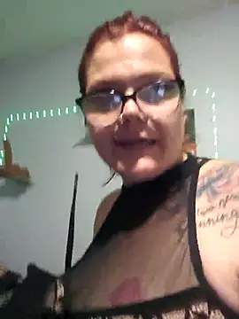 Snapshot of Sexymilf6992 chatting on July 2026 10:09:02 PM Sexymilf6992 online show from July 2026 10:09:02 PM