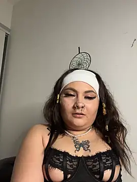 chanelle dioor online show from February 2026 07:45:01 PM