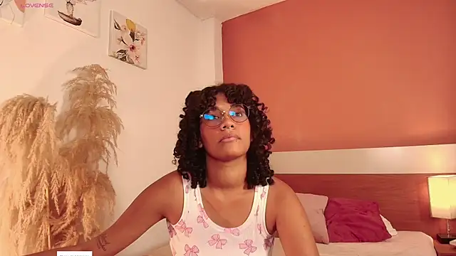 Meganlux1 online show from July 2026 08:40:01 PM