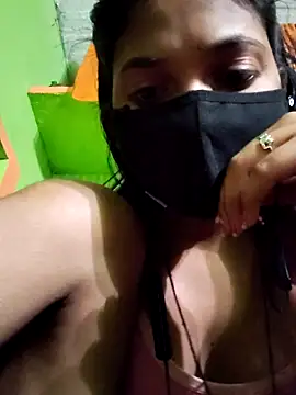 Cute aroshi online show from March 2026 07:41:01 PM