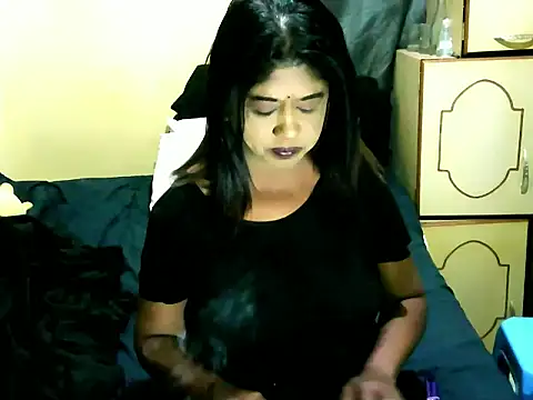 IndianPleasures21 online show from May 2026 02:16:01 PM