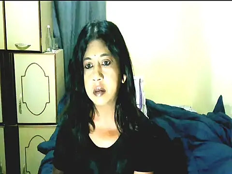 IndianPleasures21 online show from June 2026 05:27:01 AM