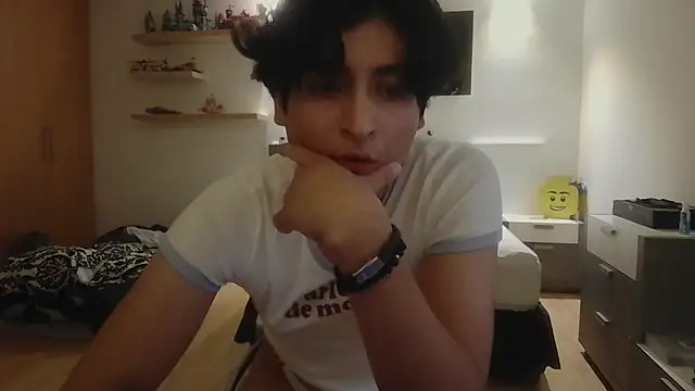 Nasty-E-Boy online show from June 2026 01:03:01 AM