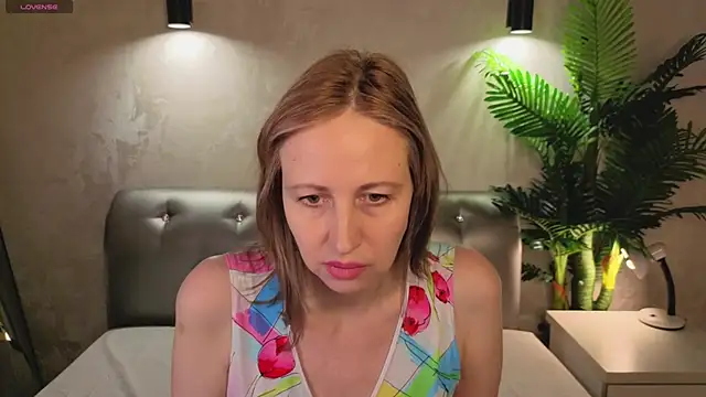 Snapshot of Elizabeth_Andersonn chatting on March 2026 01:01:01 AM Elizabeth Andersonn online show from March 2026 01:01:01 AM