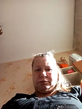 KiraStanton online show from April 2026 02:51:02 PM