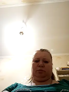 KiraStanton online show from May 2026 08:36:02 PM
