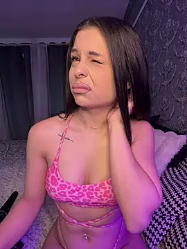 Olivia Noor online show from July 2026 05:29:02 PM