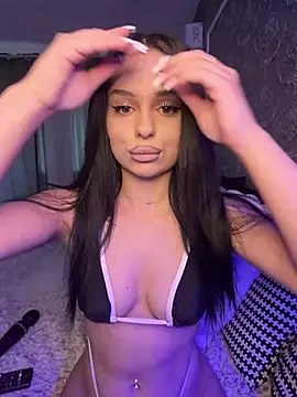 Olivia Noor online show from July 2026 04:45:01 PM