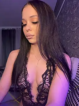 Olivia Noor online show from July 2026 05:20:01 PM
