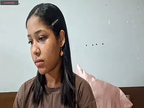 Snapshot of ShawntaOsornio chatting on February 2026 11:07:02 AM ShawntaOsornio online show from February 2026 11:07:02 AM