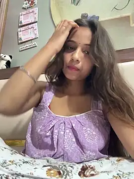 Snapshot of its_anuuu chatting on February 2026 05:13:02 PM its anuuu online show from February 2026 05:13:02 PM